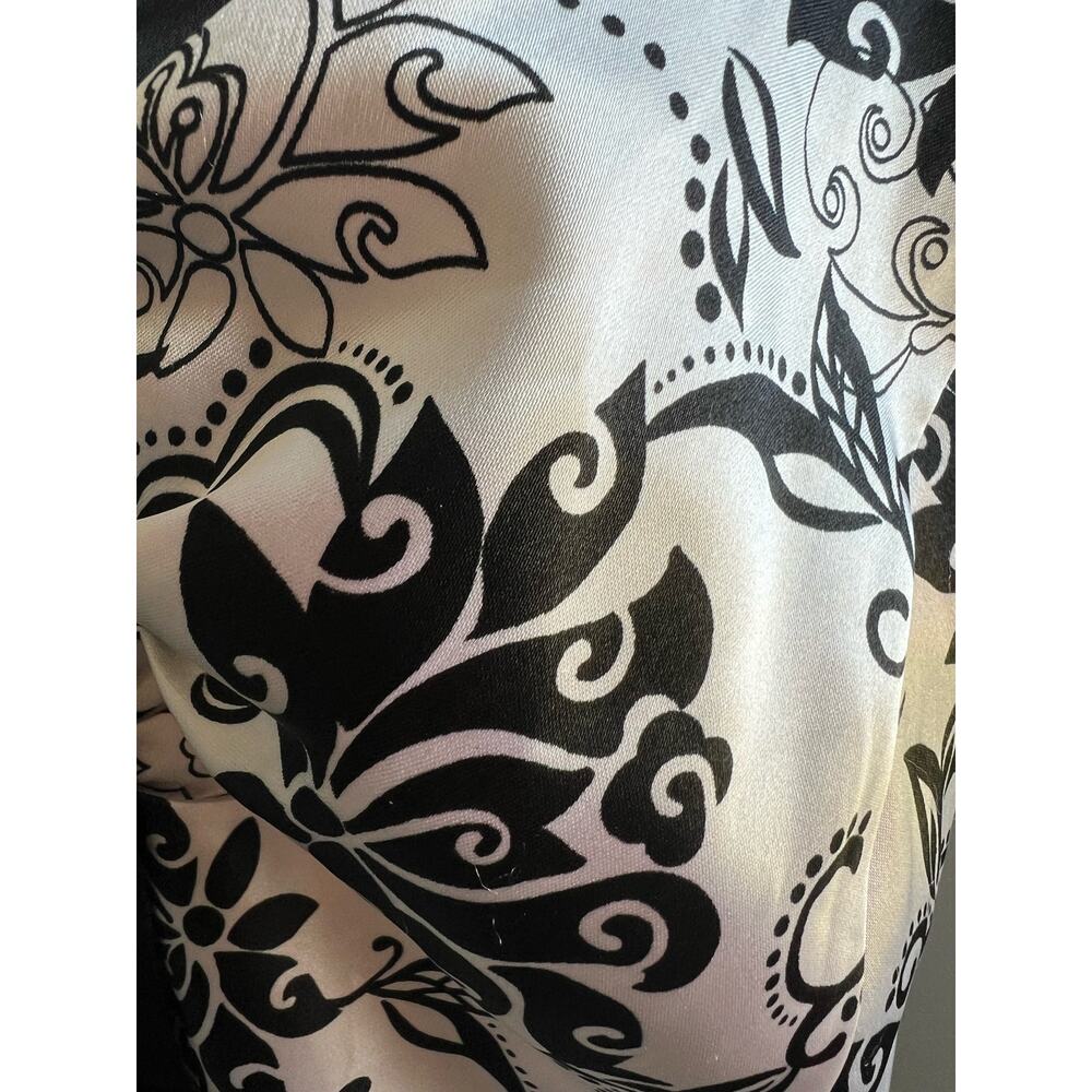 Studio 1940 Y2K Goth Black/White Satin/Lace Floral Button Down Blouse Top 18/20W - Picture 4 of 8
